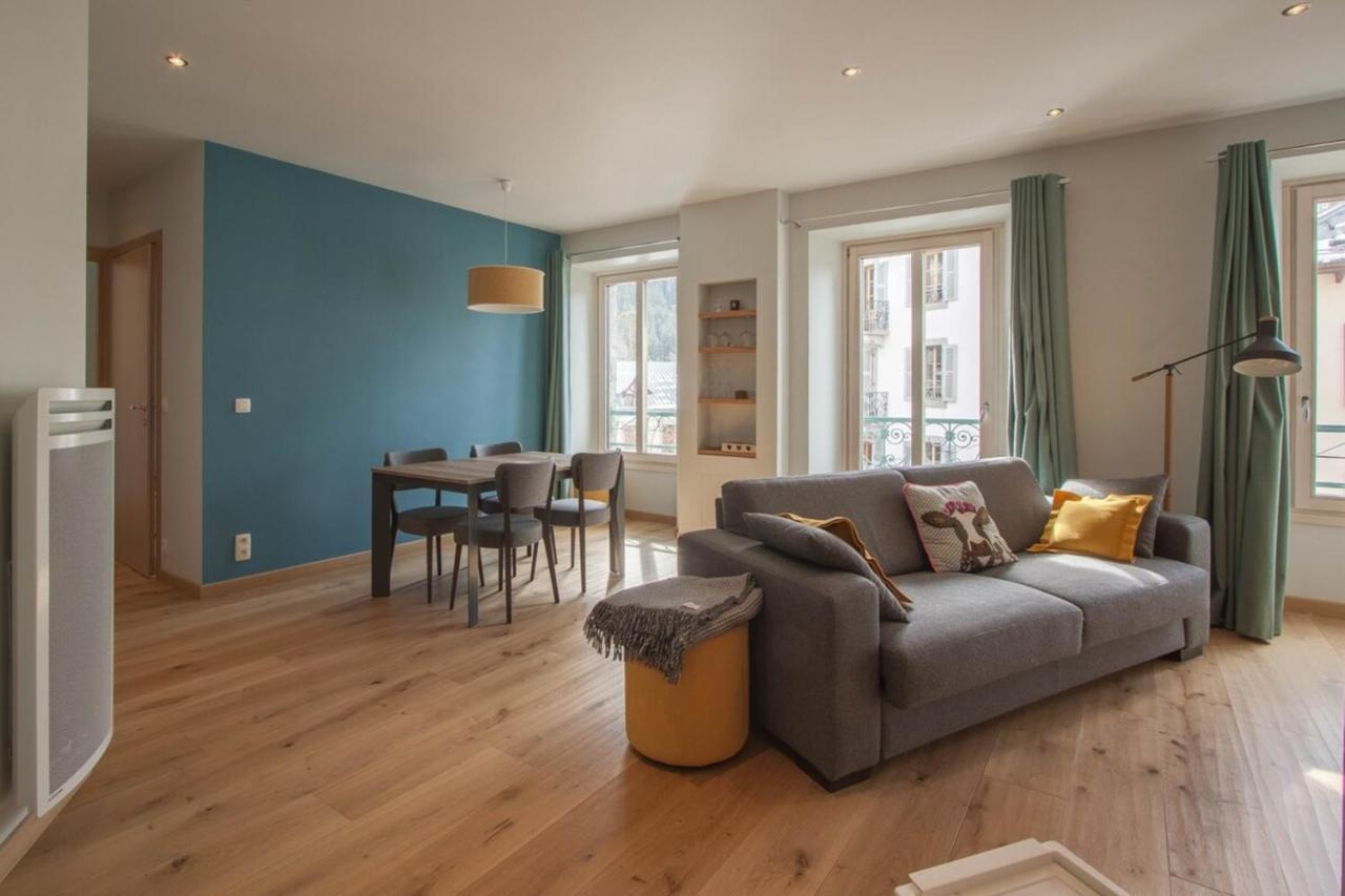 Les Aiguilles- Town Centre Luxury 2 Bedroom Apartment Шамони Экстерьер фото